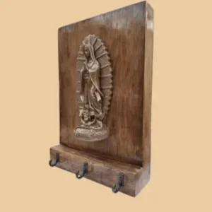 Virge de Guadalupe sobre madera natural